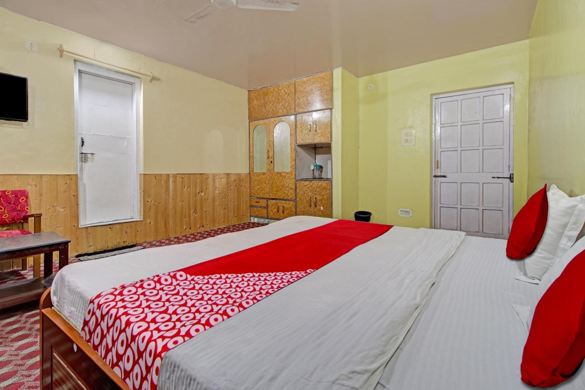 Hotel Ab-I-Hayat Srīnagar Exteriér fotografie