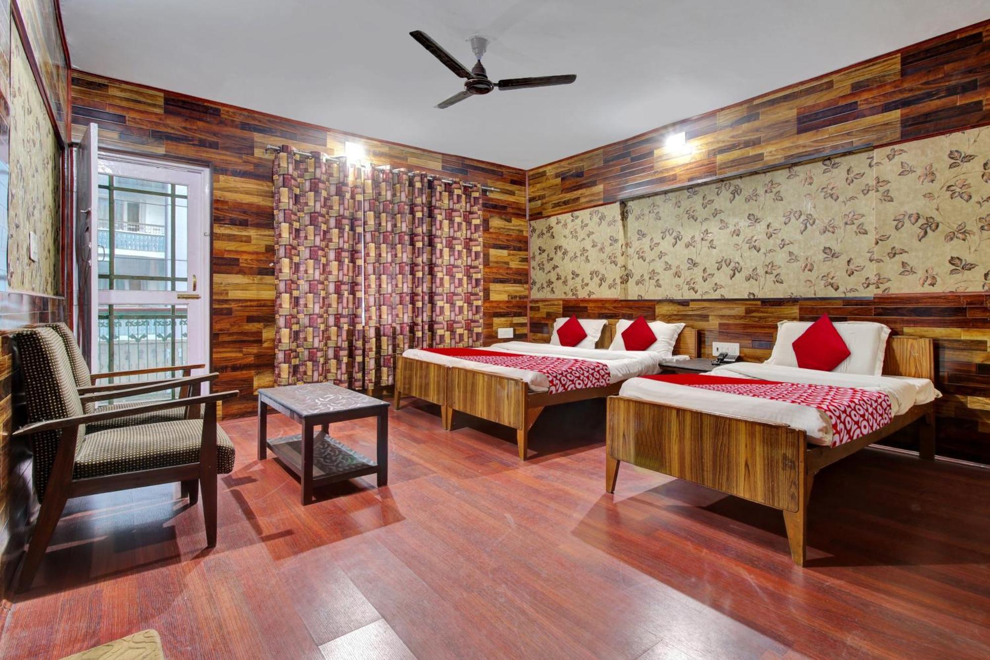 Hotel Ab-I-Hayat Srīnagar Exteriér fotografie
